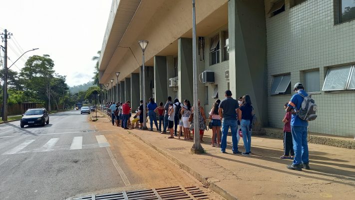 João Monlevade retoma vacinação contra a Covid na segunda-feira