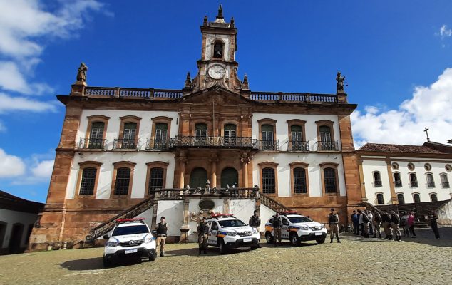 Região dos Inconfidentes: Polícia Militar recebe três viaturas para uso