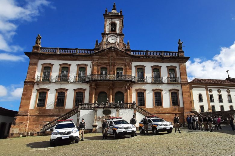 Polícia Militar recebe três viaturas para uso operacional na Região dos Inconfidentes