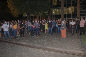 Pelo piso salarial: professores municipais de Itabira declaram estado de greve
