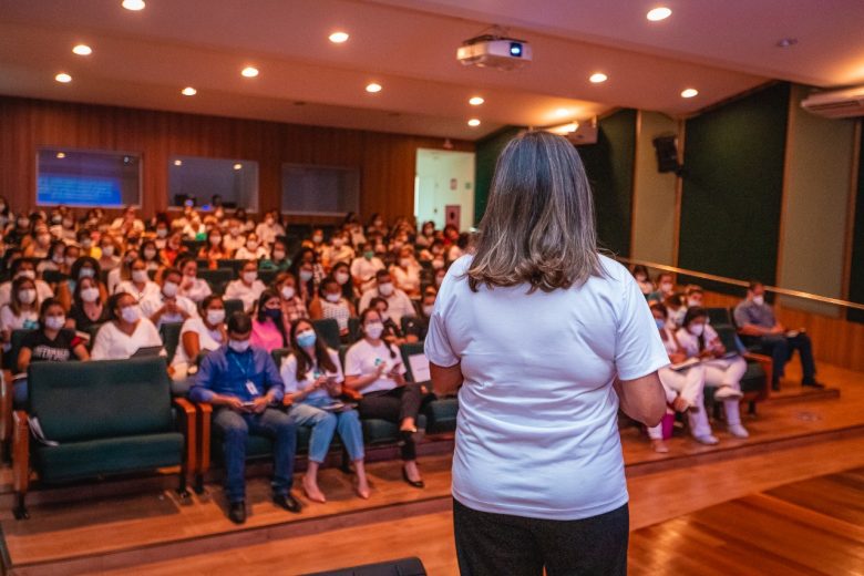 Secretaria de Saúde de Ipatinga realiza 1º Simpósio de Leishmaniose