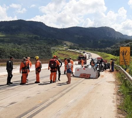 Motociclista morre em acidente na BR-381, em Bom Jesus do Amparo