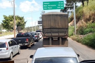 BR-381 apresenta congestionamento na chegada a Belo Horizonte