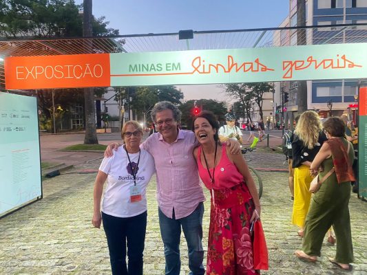 Levando o tema "Universo Tropeiro", Bordadeiras de Ipoema participam de evento regional