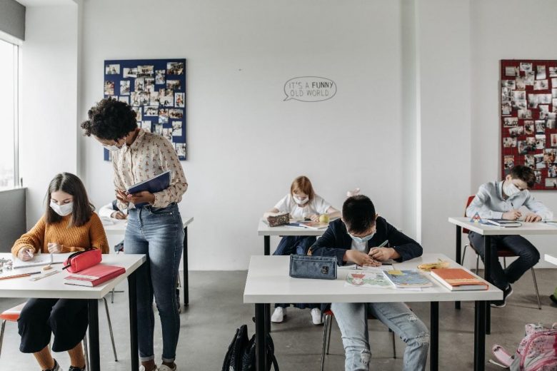 Como o coronavírus está afetando o sucesso do aprendizado dos alunos?