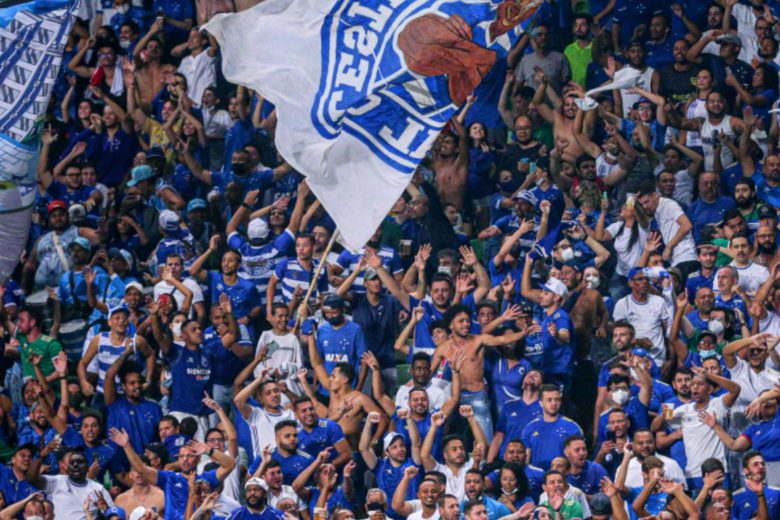 Cruzeiro será julgado nesta segunda-feira por cânticos homofóbicos em jogo contra Grêmio