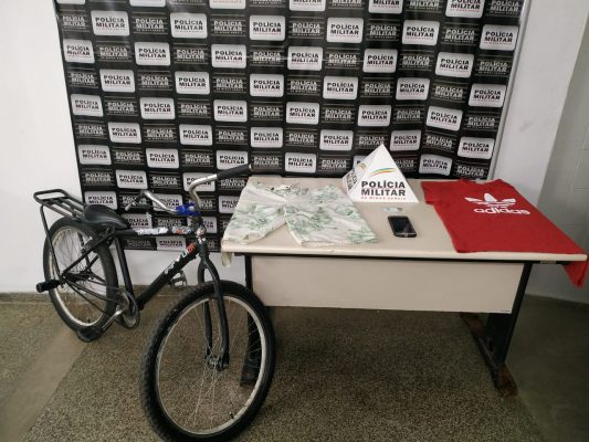 Jovem rouba celular, foge de bicicleta e é preso na avenida Castelo Branco