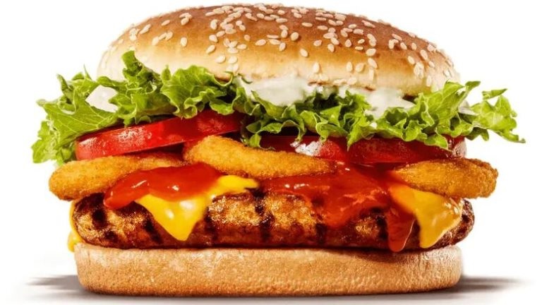 Procon proíbe Burger King de vender Whopper Costela