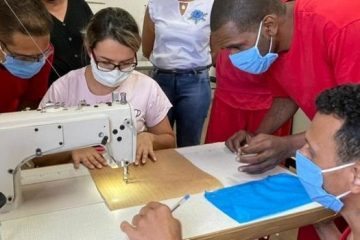 Presos de Uberlândia produzem lençóis para hospitais do município