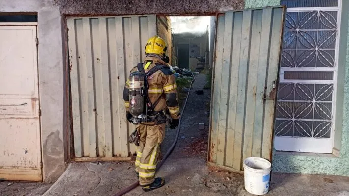 incêndio em casa do bairro Salgado Filho