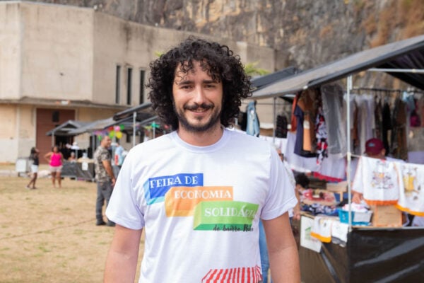 Feira de Economia Solidária e Meio Ambiente movimenta o bairro Pedreira