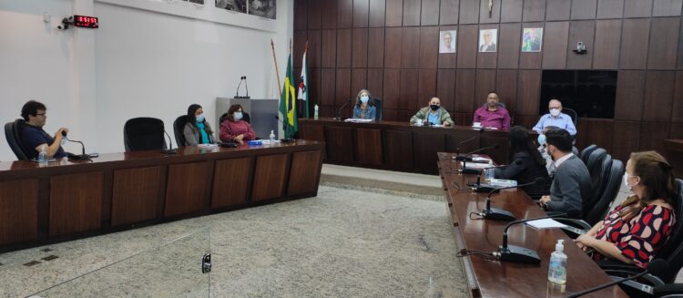 Casos de covid e atendimento no Hospital Margarida são temas de reunião na Câmara