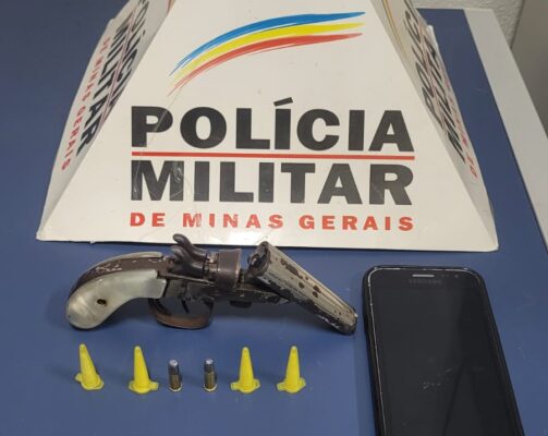 pm-apreende-garrucha-e-cocaina-em-santa-maria-de-itabira