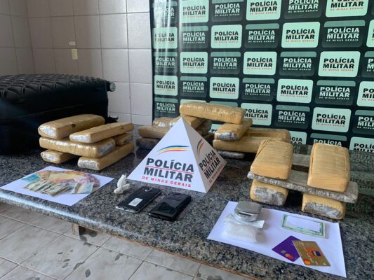 suspeitos-de-trafico-sao-presos-com-cerca-de-25-kg-de-maconha