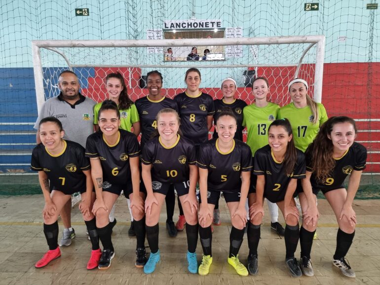 Imparáveis! Equipe de futsal feminino de Monlevade vence em Pará de Minas