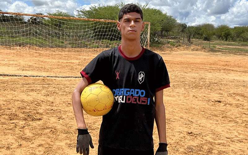 Após romper com agente, Luva de Pedreiro tem só R$7 mil, diz colunista