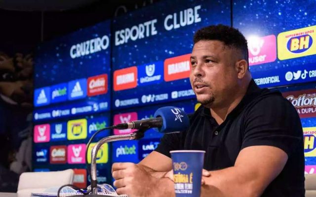 Ronaldo prevê Cruzeiro 'competitivo' em 2023, mas mantém cautela: 'Saímos da UTI'