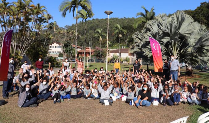 Programa "Ver e Viver" beneficia 138 crianças em Monlevade com óculos de grau