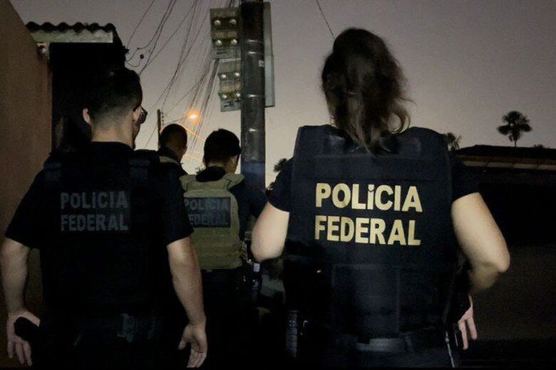 Operações da PF combatem crimes de pornografia infantil