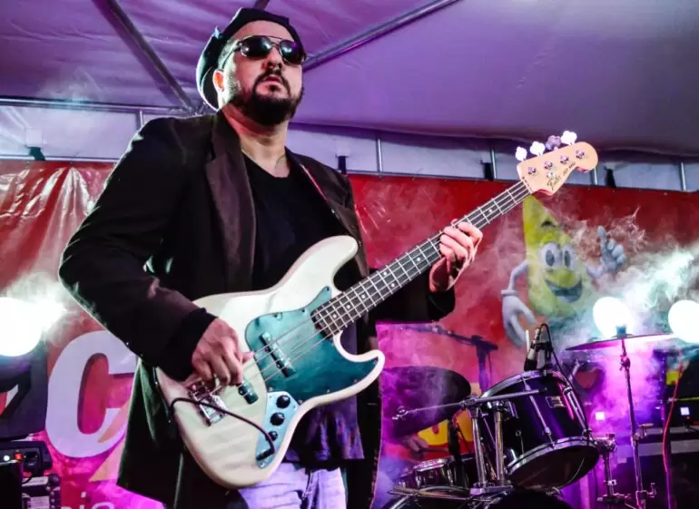 ”Super Ação – A Festa ” reverterá renda para o tratamento da fotógrafa itabirana Cris Guerra