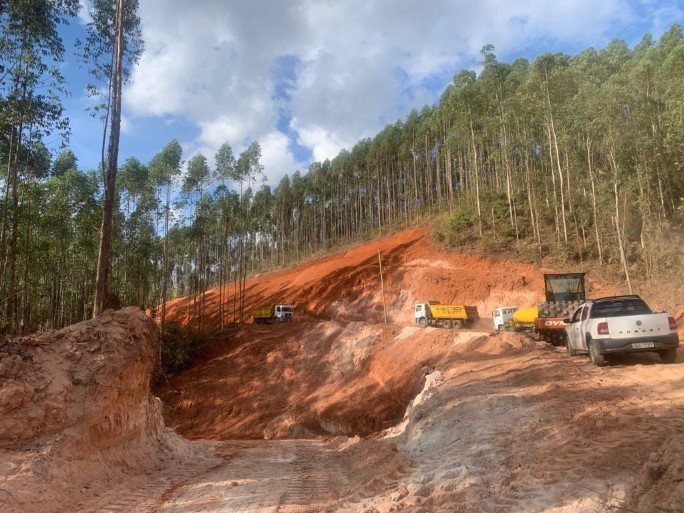 Prefeitura de São Gonçalo realiza obras para melhoria na infraestrutura do trânsito