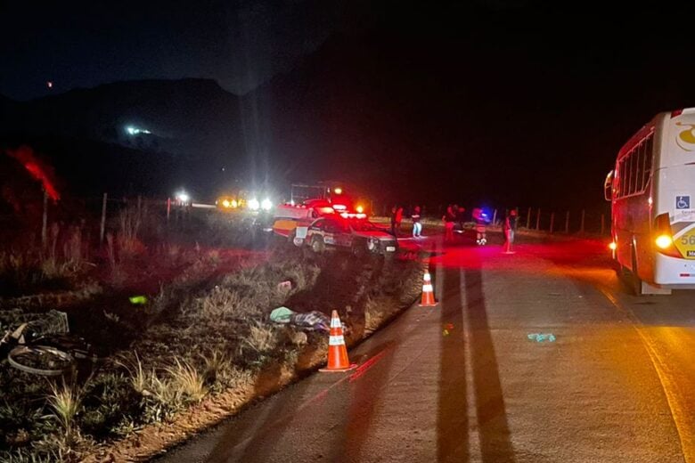 Ciclista morre em acidente com ônibus em Catas Altas