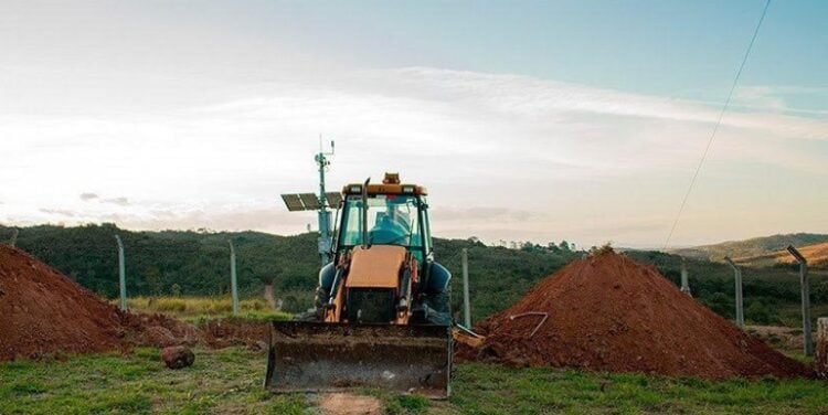 Catas Altas dá início a obras de telefonia no Morro D’água Quente