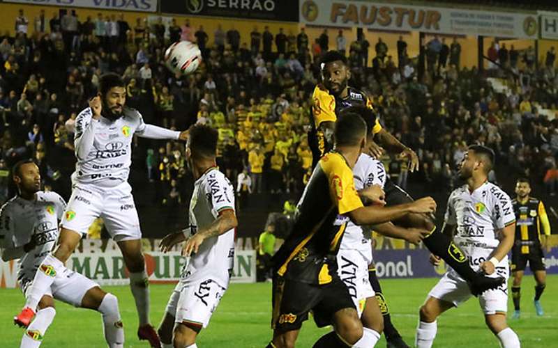 Novorizontino vence o Brusque em casa e se aproxima do G4 da Série B
