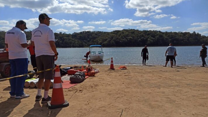 buscas na Lagoa Várzea das Flores