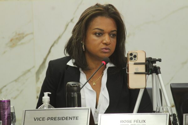 "Segurança pública está caótica": Rose Félix quer reunião para discutir soluções para a violência em Itabira