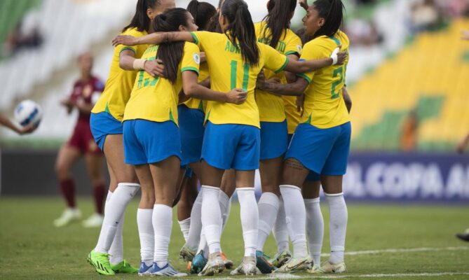 Seleção Brasileira encara Colômbia em busca do 8º título da Copa América Feminina