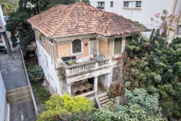 De culpada a vítima: entenda o caso da mulher da casa abandonada