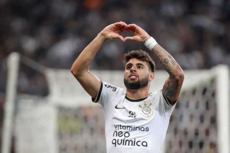 Yuri Alberto faz três gols e Corinthians se garante nas semis