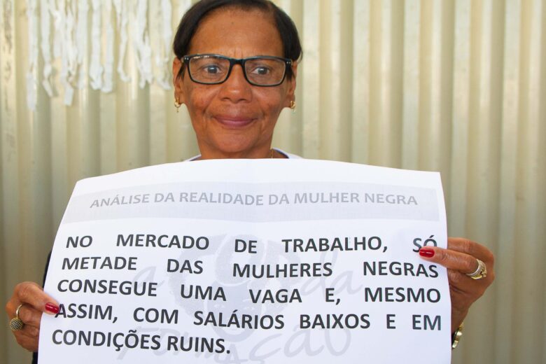 Dia da Mulher Negra é celebrado com palestra e luta contra o racismo em Monlevade
