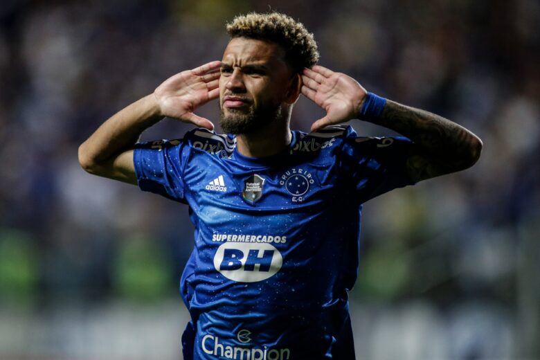 Série B: após vitória contra o Náutico, Cruzeiro abre 19 pontos para o quinto colocado; Veja os gols