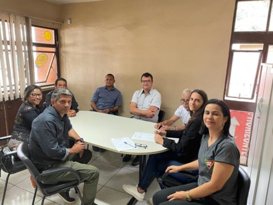 Cobrança: vereadores de Rio Piracicaba recebem esclarecimentos sobre a Enscon
