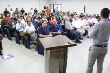 Portal do Emprego de Fabriciano reúne quem busca emprego e quem tem vagas a divulgar