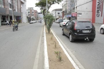 Fabriciano reforça limpeza da Avenida Magalhães Pinto