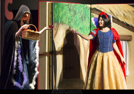 Diversão em Cena apresenta o espetáculo “Branca de Neve” em Bela Vista de Minas