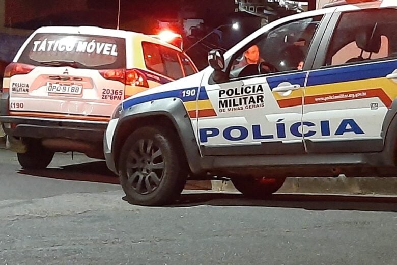 PM detém suspeito de homicídio com armas e drogas em Itabira