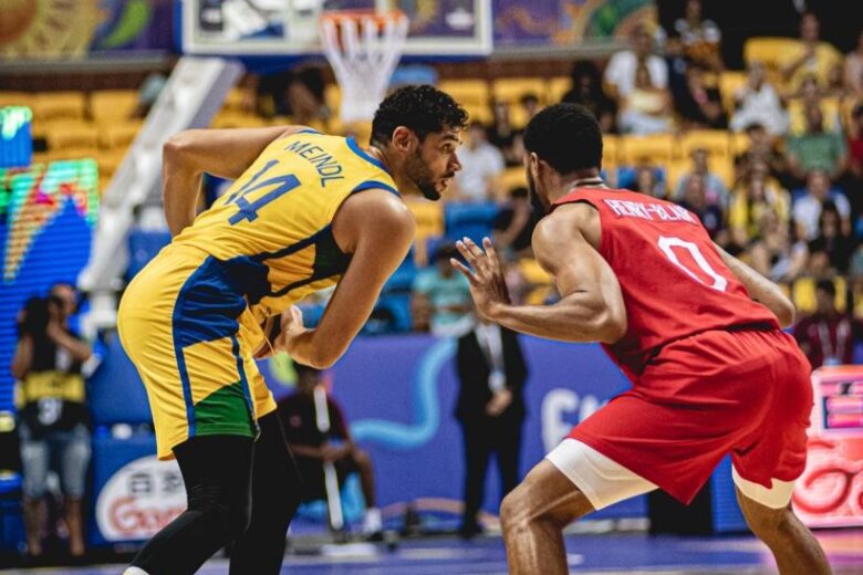 Brasil vence o Canadá e decide neste domingo a Copa América de basquete