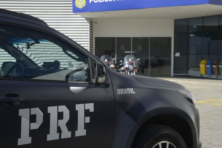 Aplicativo da PRF tem botão de emergência para caso de vidas em risco