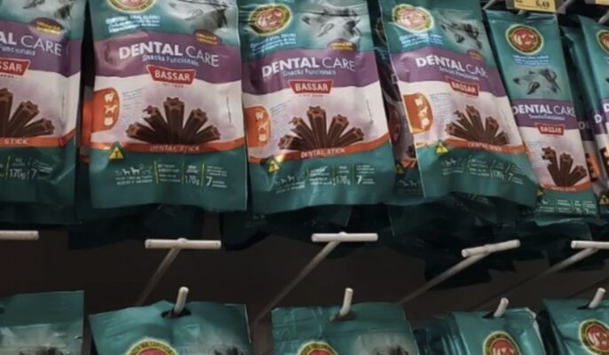 ATENÇÃO DONOS DE CÃES: outras empresas de petiscos tem produtos recolhidos; veja quais são