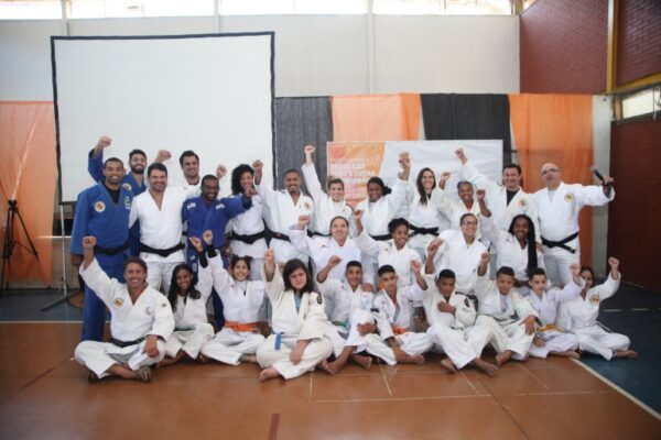 Reação chega a Belo Horizonte em uma parceria com o Instituto Arrasta do campeão mundial Luciano Correa e patrocínio da Vale