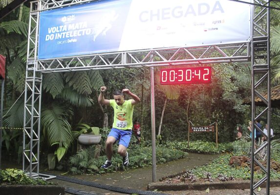 Alegria e empolgação marcaram o momento da chegada da DMX Run; confira a galeria de fotos