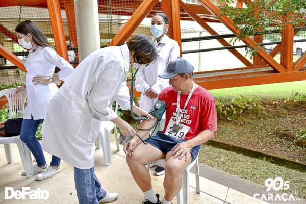 DMX Run contou com alunos da UniFuncesi no atendimento aos atletas; VEJA AS FOTOS