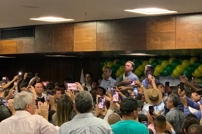 Bolsonaro conta com prefeitos para virar votos em Minas Gerais