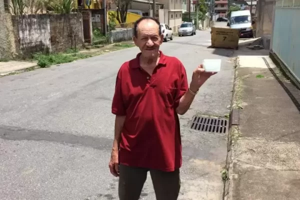 Aos 86 anos, idoso faz questão de votar em Monlevade: "é a festa da democracia"