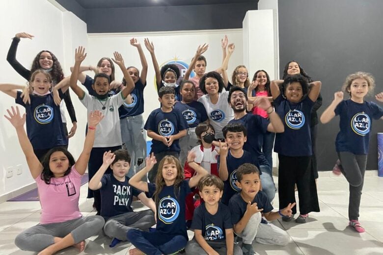 Teatro da FCCDA recebe neste domingo o espetáculo “Promete que Jura?”, do Espaço LuarAzul