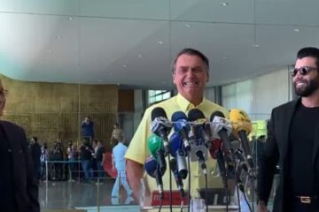 Artistas sertanejos vão ao Palácio da Alvorada em apoio a Bolsonaro